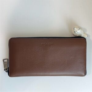 COACH Men's Leather Zip Accordion Wallet